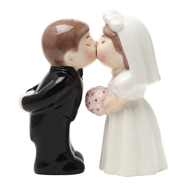 Bride and Groom Salt and Pepper Shakers Set – Hand-Painted Ceramic Wedding Couple Figurines for Wedding, Party, and Kitchen Decor 4