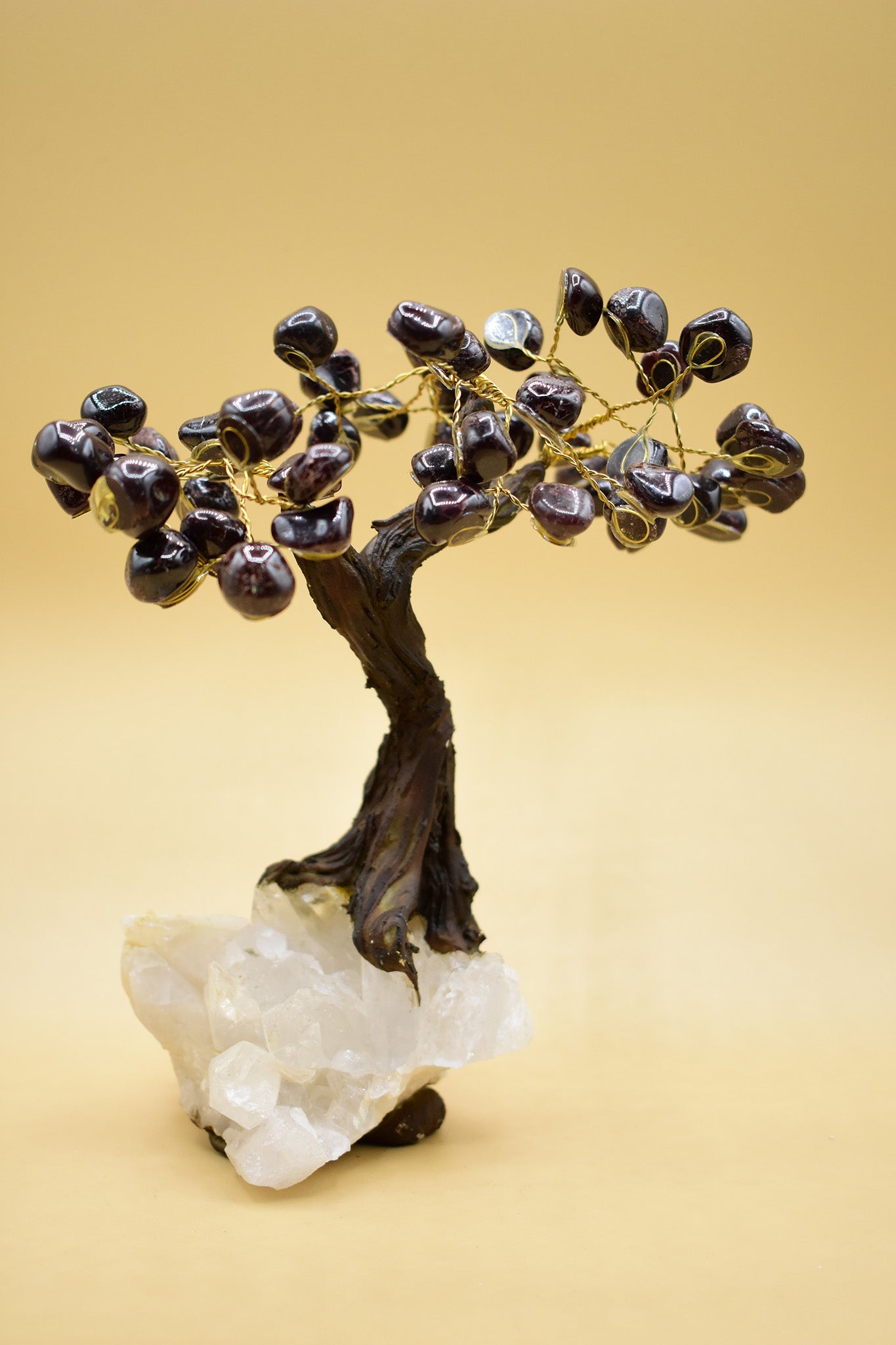 GARNET GEMSTONE TREE