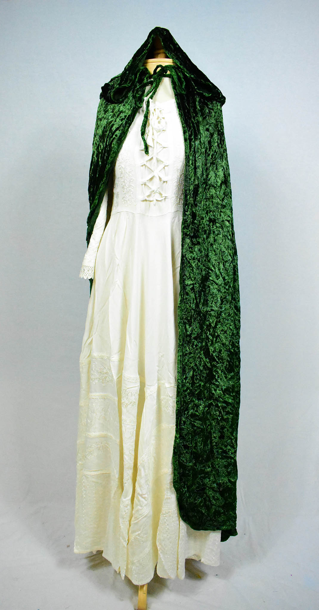 Magic Velvet Cloak Hunter Green S/M Different View