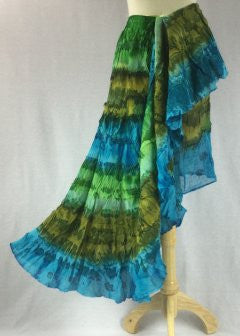 TIE DYE RUFFLE SKIRT UNDERSKIRT DETAIL