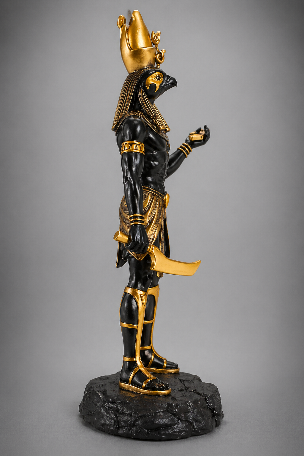 Statue Horus Left View