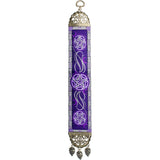 WALL HANGING NARROW WOVEN CARPET