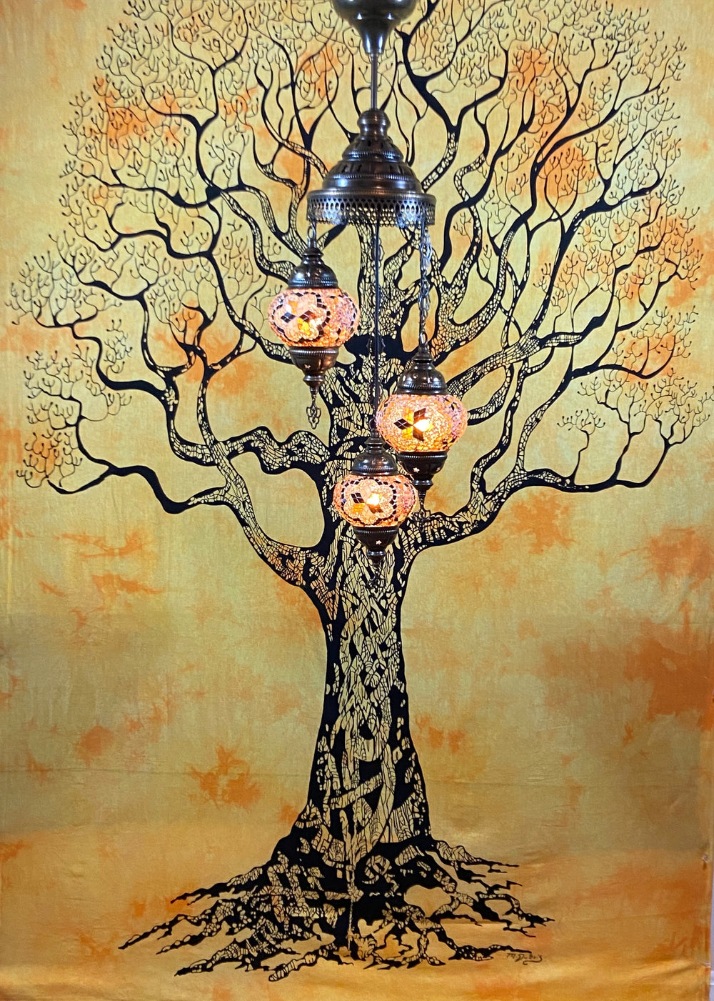 3 GLOBES CHANDELIER AMBER
