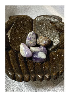 CHEVRON AMETHYST HEALING TUMBLED STONE