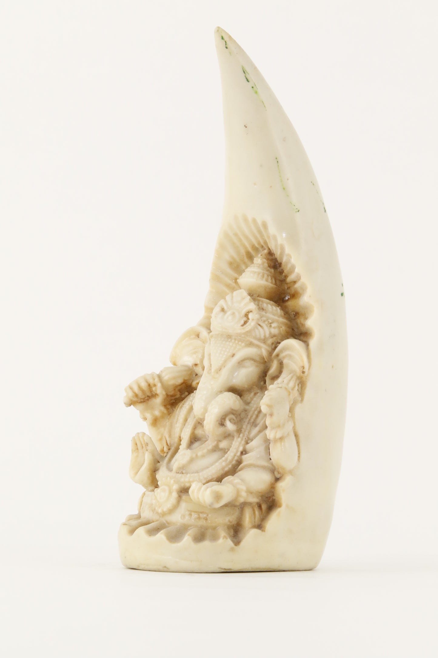 GANESHA TUSK STATUE OFFWHITE SIDE  VIEW 1