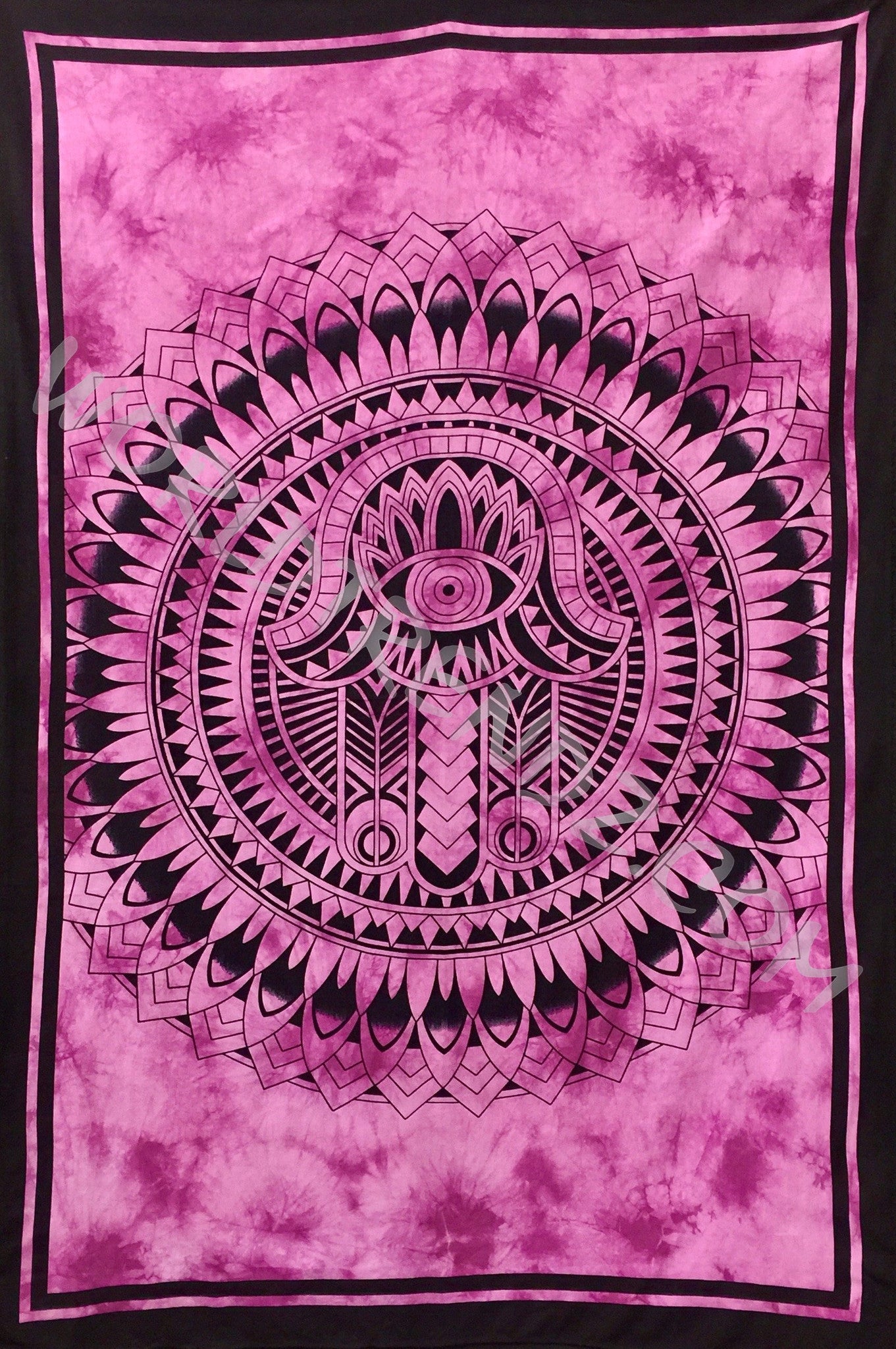 HAMSA HAND TAPESTRY PINK