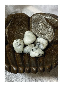 MOONSTONE HEALING TUMBLED STONE