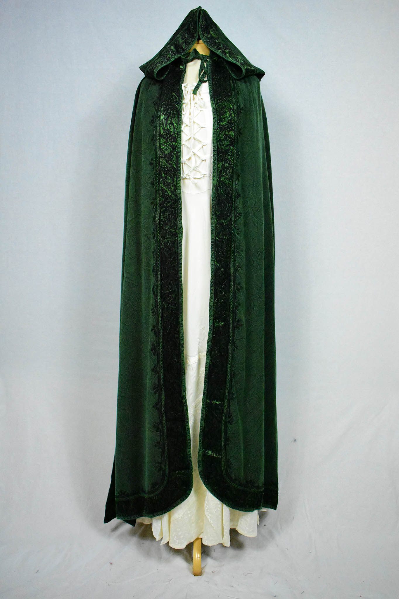 Magic Rayon Cloak Hunter Green S/M